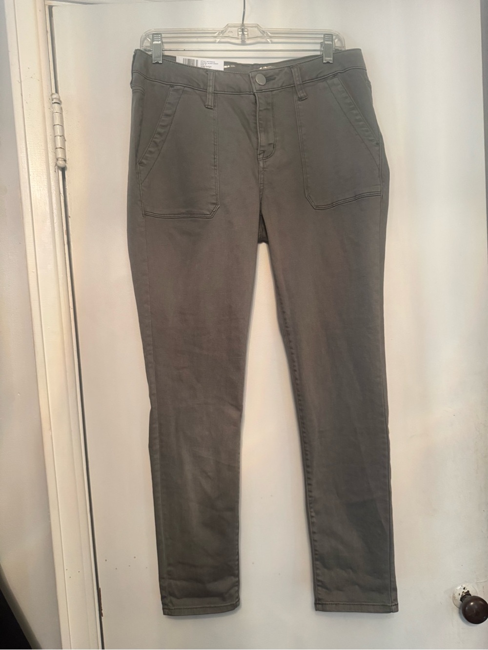 Seven7 Olive Skinny Jeans with Front Patch Pockets